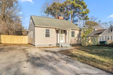 Main picture of 108 E Magruder St