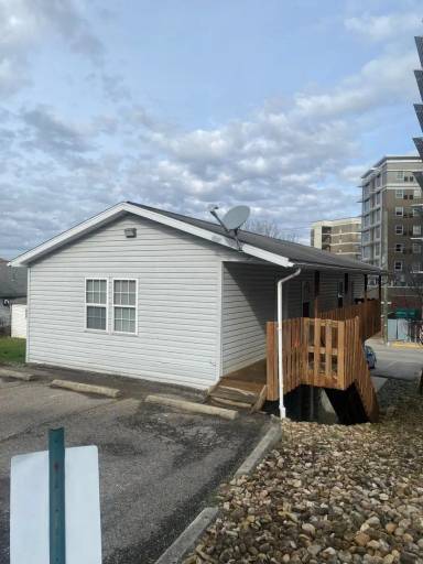 Main picture of 416 Harding Ave