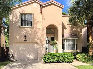 Main picture of 10899 NW 12th Dr