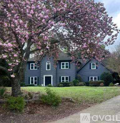 Main picture of 175 Derby Forest Ct