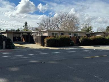 Main picture of 5200 Elvas Ave