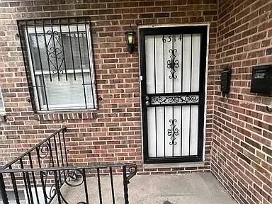 Main picture of 6314 N 10th St