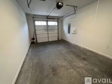 Main picture of 4988 Noble Village Way
