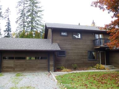 Main picture of 1401 Floral Park Ln