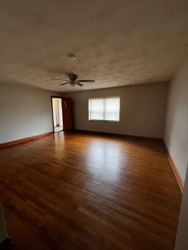 Main picture of 1103 7th Ave