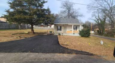 Main picture of 222 E Pine