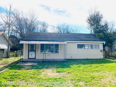 Main picture of 450 Gardendale Dr