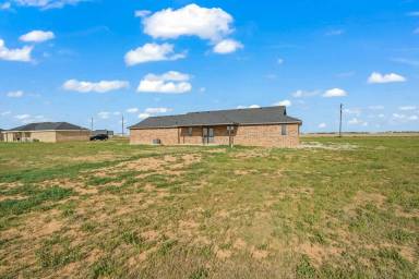 Main picture of 8707 N County Road 3200