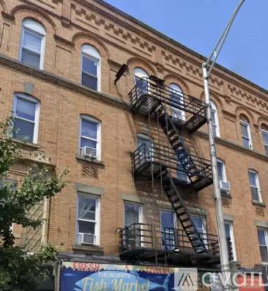 Main picture of Central Ave