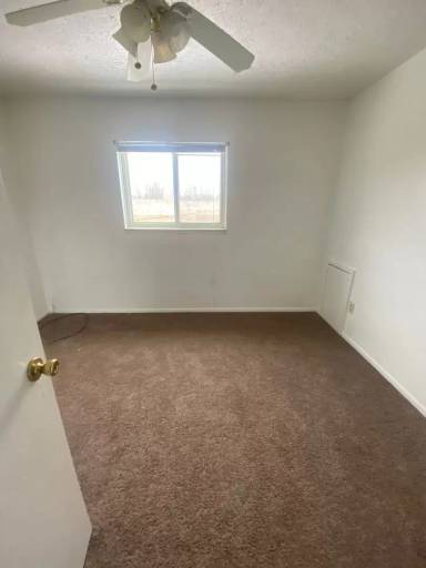 Main picture of 4936 Caroline Dr