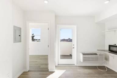 Main picture of 228 N Soto St