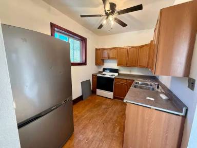 Main picture of 1017 S 3rd Ave