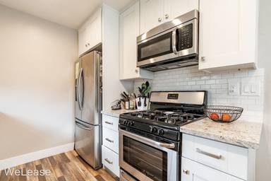 Main picture of 5414 Barclay Ave