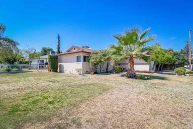 Main picture of 2301 Faye Ln