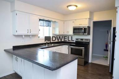 Main picture of 419 Friendly Cir SW