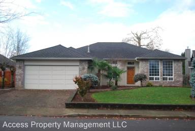 Main picture of 28675 SW Crestwood Dr