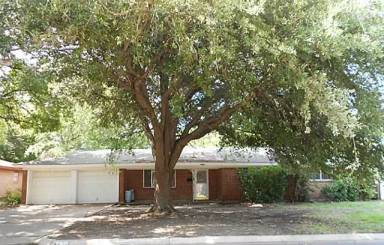 Main picture of 7305 Marilyn Ln