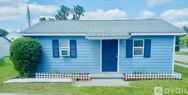Main picture of 279 NE Ark Pl
