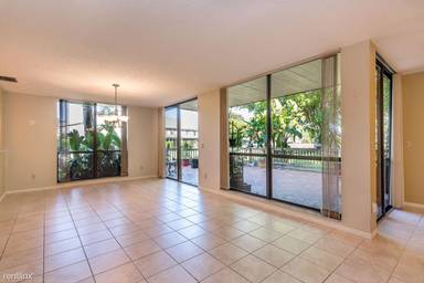 Main picture of 5859 Fox Hollow Dr