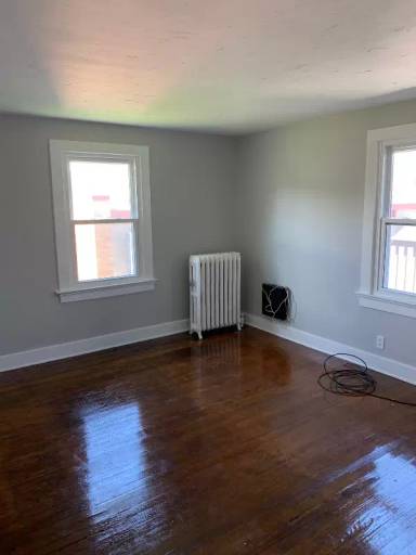 Main picture of 609 Fry St