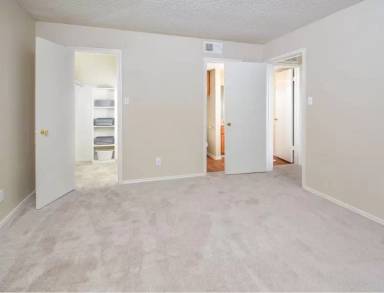 Main picture of Country Place