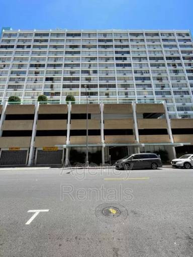 Main picture of Kapiolani Terrace