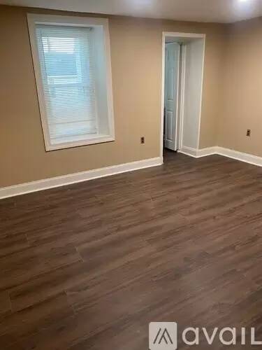 Main picture of 7036 Ridge Ave