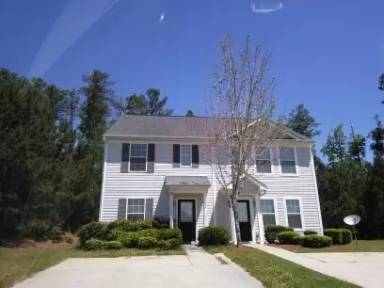 Main picture of 749 Outlook Way