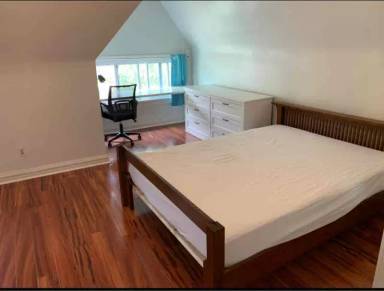 Main picture of 308 Ophelia St