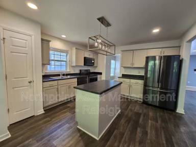 Main picture of 1526 Brown Owl Dr