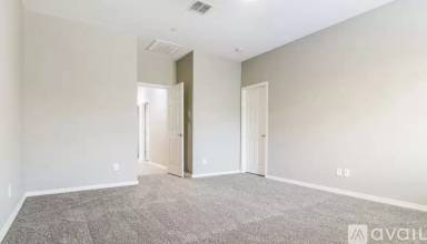 Main picture of 1915 Pinyon Jay Dr