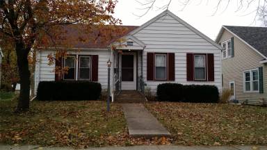 Main picture of 1250 W American St