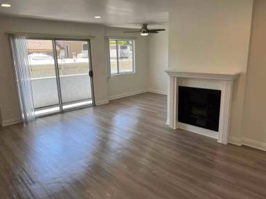 Main picture of 4636 Fulton Ave