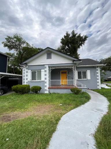 Main picture of 3201 Burroughs St