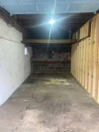 Main picture of 12 E Cliff St