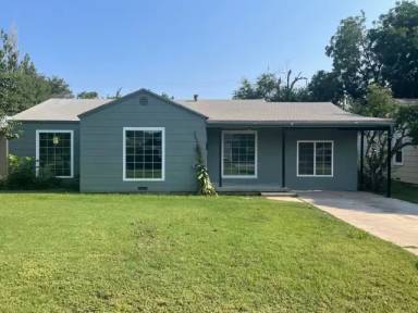 Main picture of Simmons Subdivision