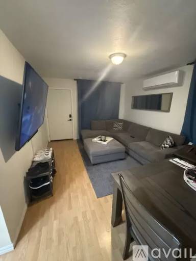 Main picture of 7324 Milton Ave