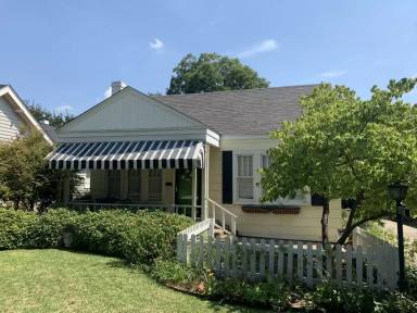 Main picture of 2201 Hillcrest St