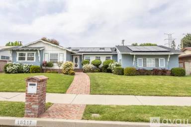 Main picture of 18217 Chatsworth St