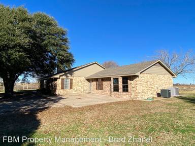 Main picture of 425 Gin Rd