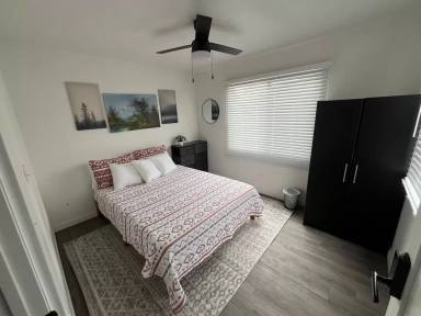 Main picture of 643-47 Avocado Ave