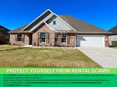 Main picture of 1198 Giulia Ave