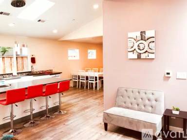 Main picture of 686 Borregas Ave