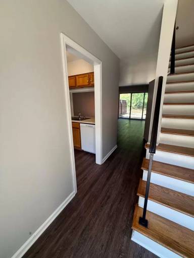 Main picture of 1 Oakhurst Cir