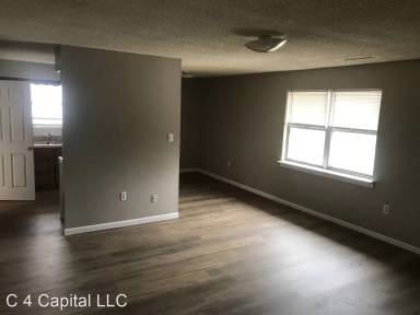 Main picture of 230 Apple Tree Ct
