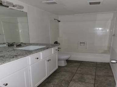 Main picture of 600 N 4th St
