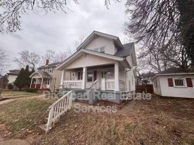 Main picture of 38 Knecht Dr