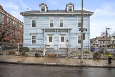 Main picture of 158-160 Magnolia St