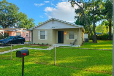 Main picture of 4017 E Idlewild Ave