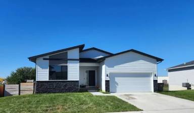 Main picture of 3420 Linden Dr SW
